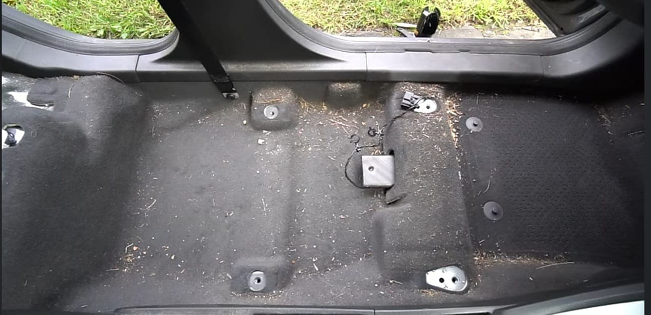 Interior seat cleaning - Before